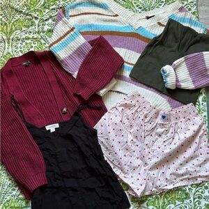 SWEATER AND TOP BUNDLE WITH HEART SHORTS